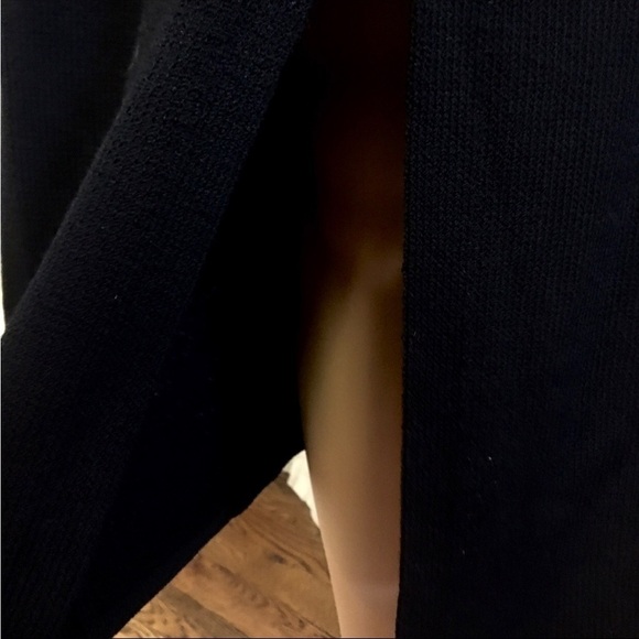 ST. JOHN BLACK DRESS IN EXCELLENT CONDITION - Picture 6 of 16